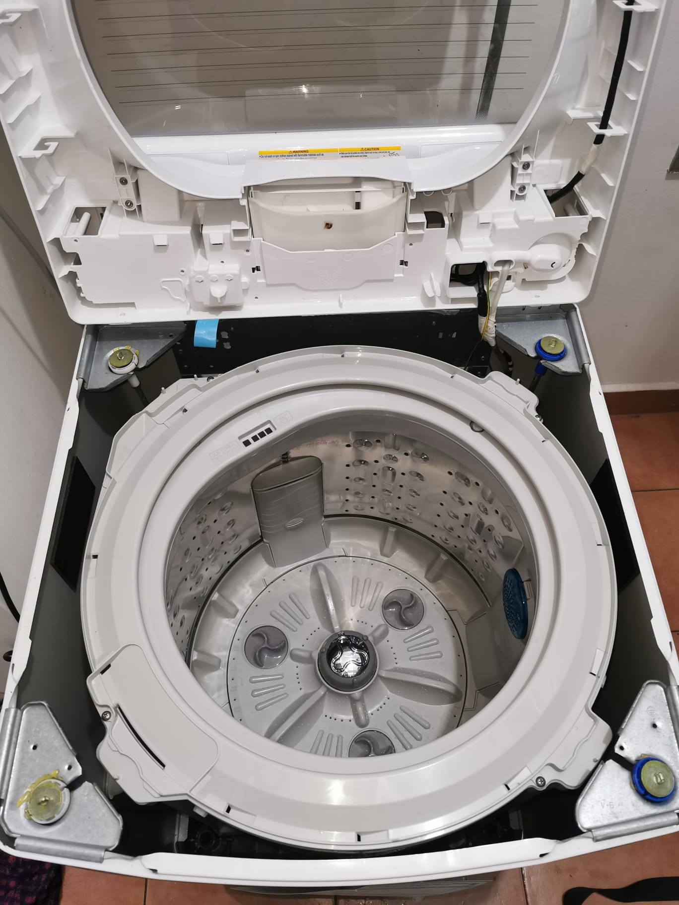 Washing Machine Checking For Drum Issue 1