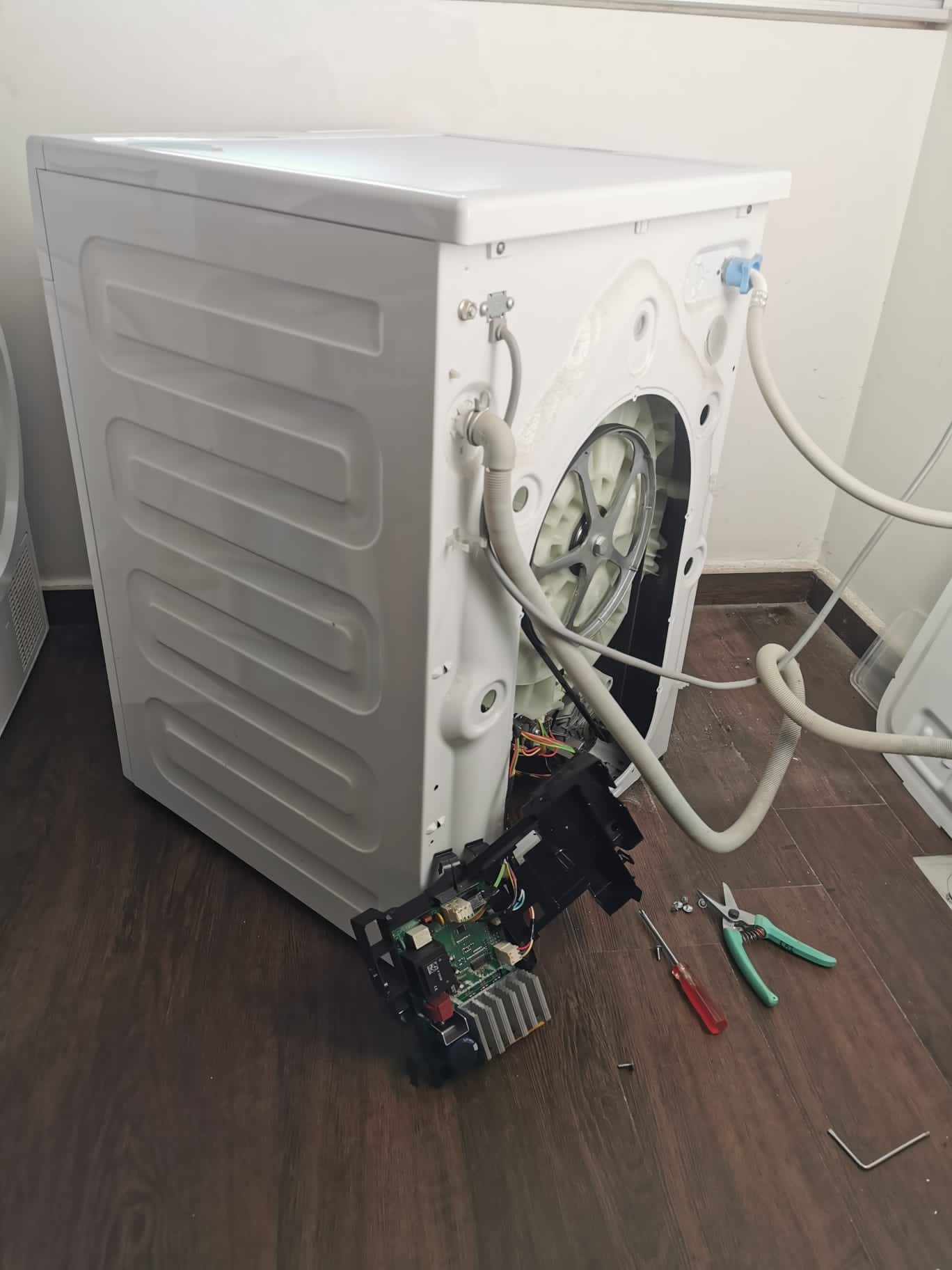 Washing Machine Checking For Mother Board Issue 1