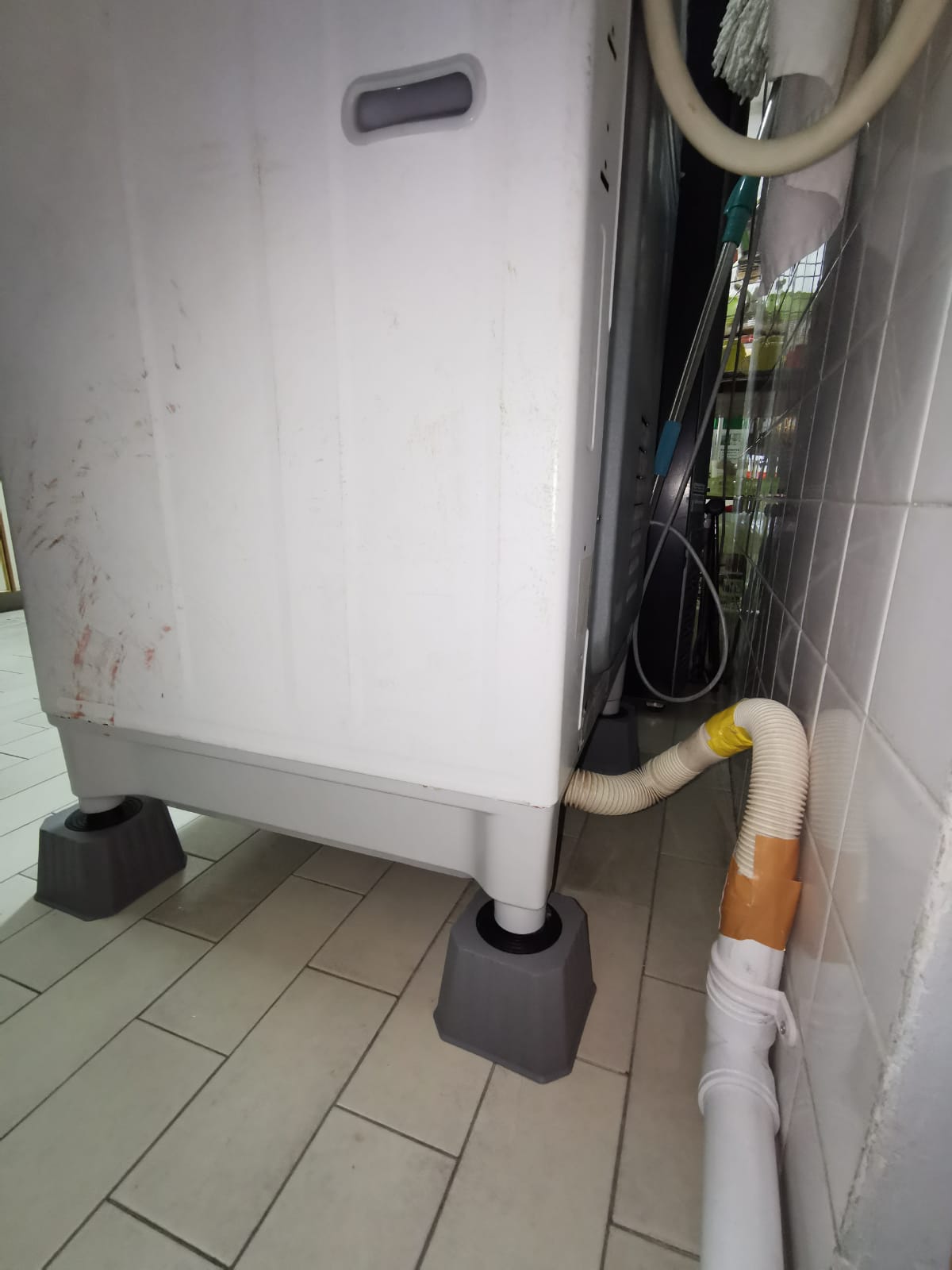 Supply And Replace New Drainage Pipe For Washing Machine 3
