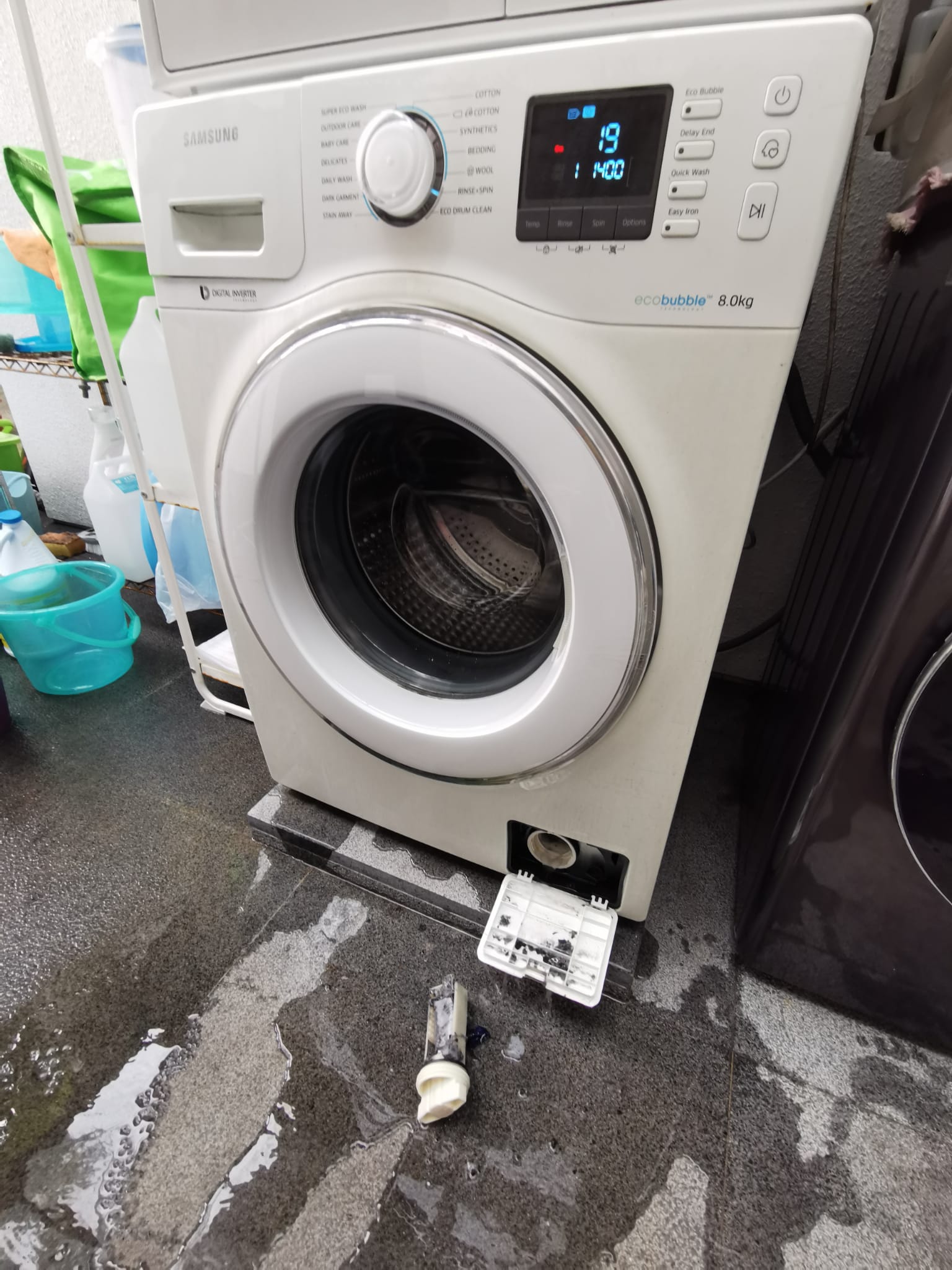 Washing Machine Checking For Filter Issue 2
